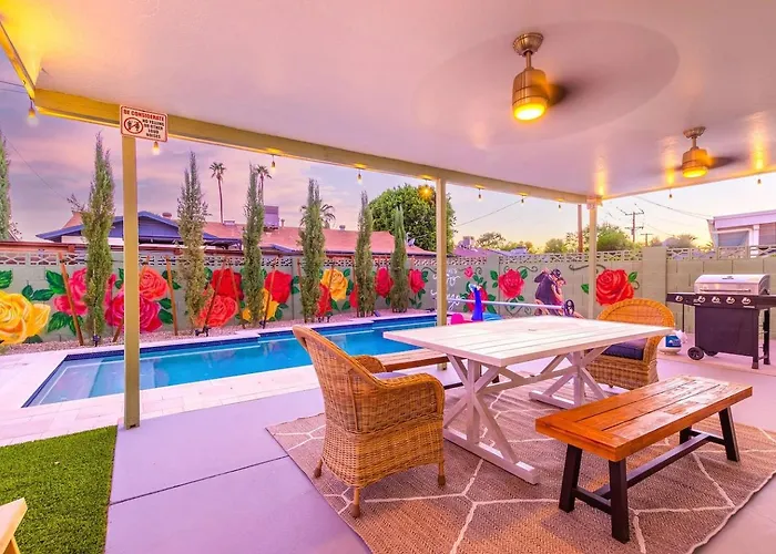 Rose Haven - Old Town, Heated Pool, Spa, Game Dom wakacyjny Scottsdale